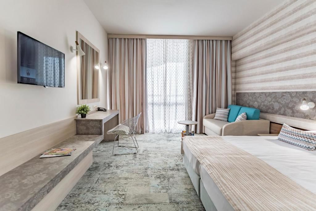 Курортные отели HI Hotels Imperial Resort Солнечный Берег